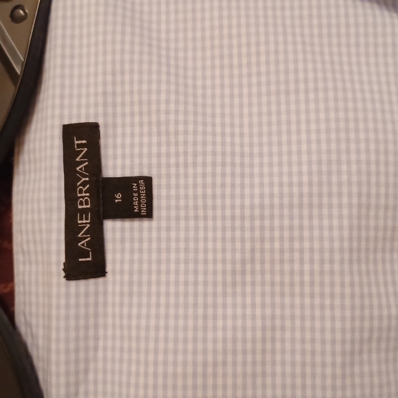 Checkered Wrap Side Tie Shirt - Picture 3 of 4